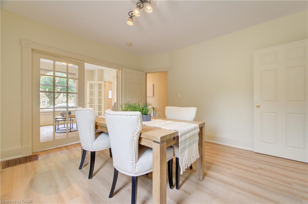 9 Salisbury Avenue Property Photo 11
