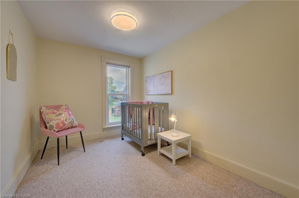 9 Salisbury Avenue Property Photo 24
