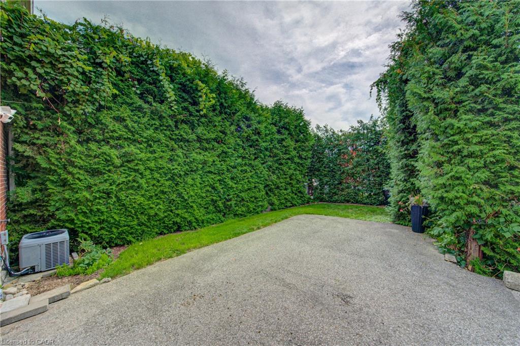 9 Salisbury Avenue Property Photo 29
