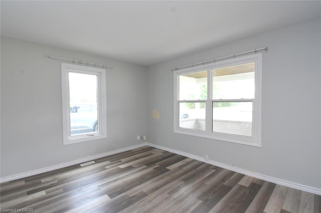 58 Wellington Street Property Photo 6