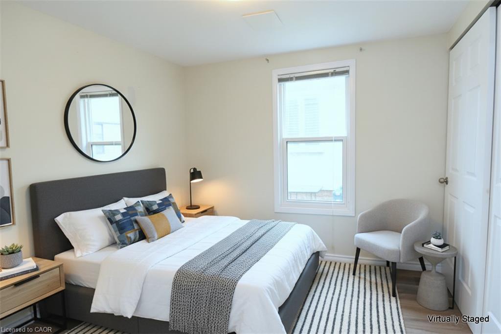 58 Wellington Street Property Photo 17