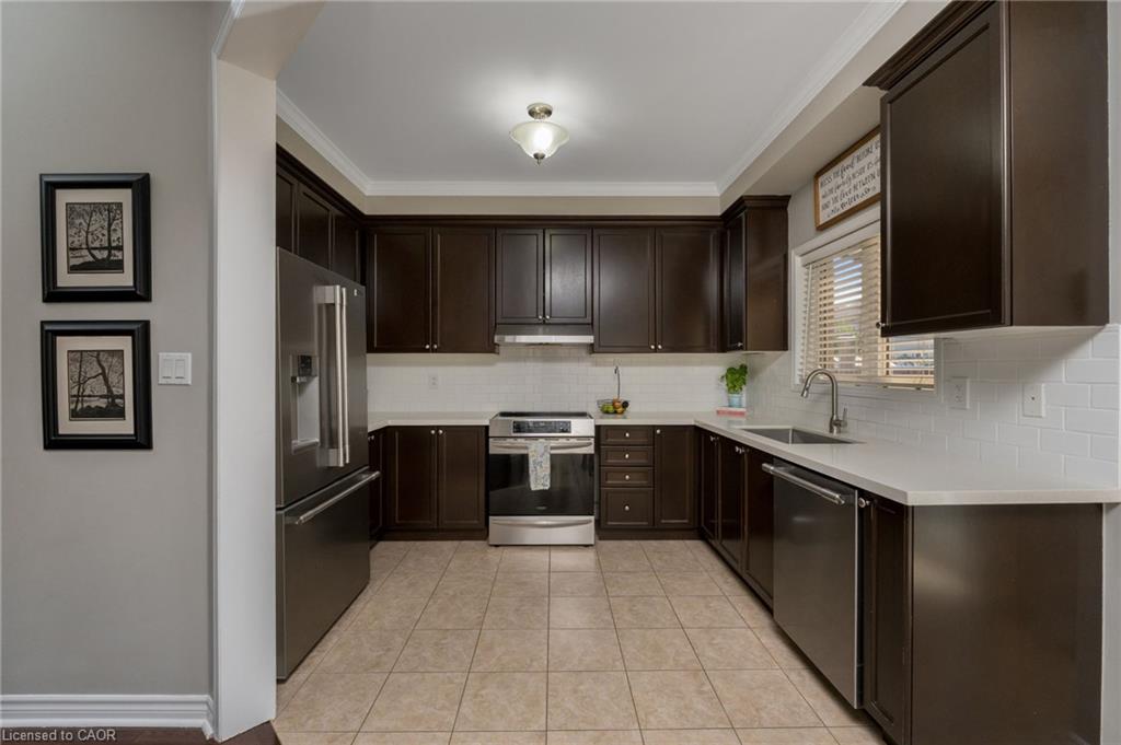 24 Serenity Street Property Photo 15