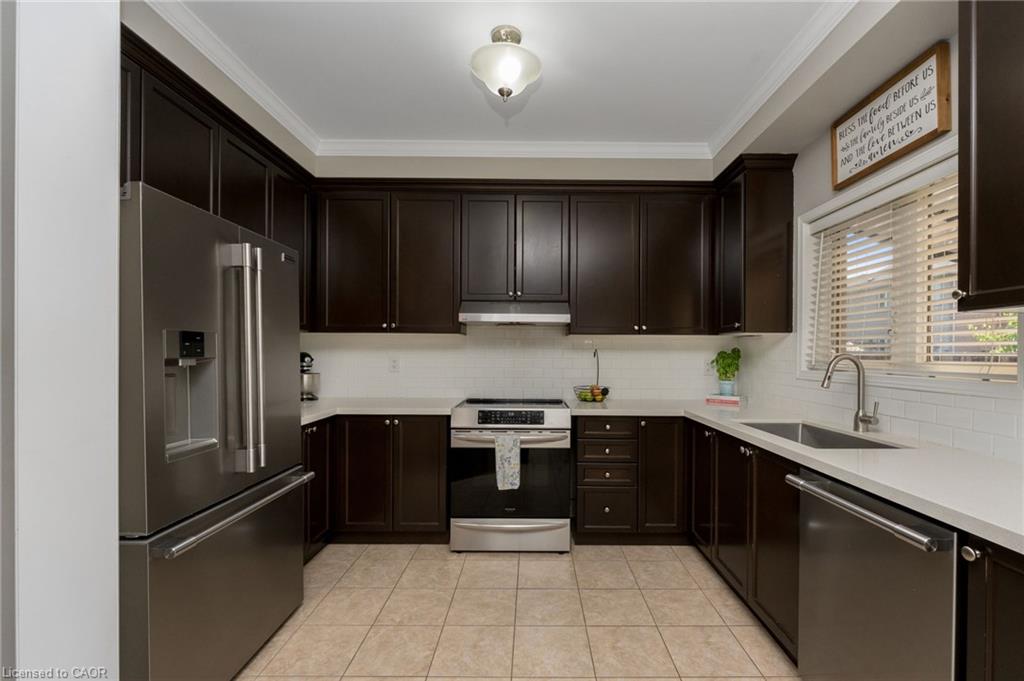 24 Serenity Street Property Photo 18