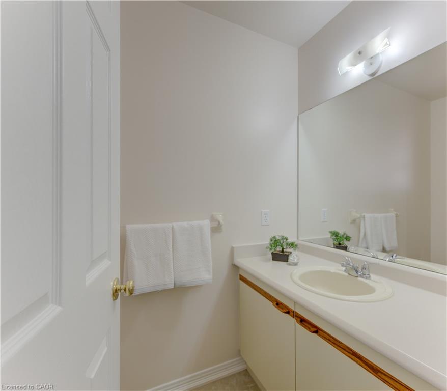 4-360 Cornridge Place Property Photo 9