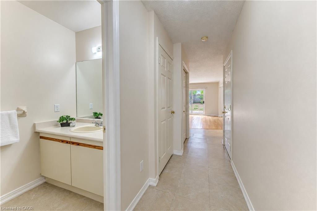 4-360 Cornridge Place Property Photo 13