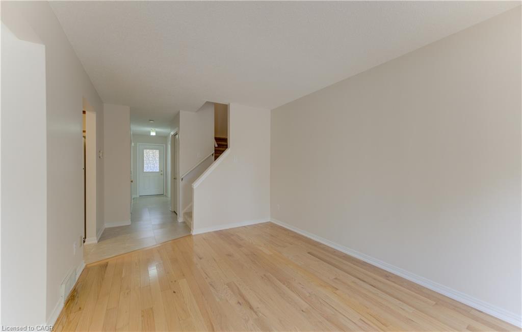 4-360 Cornridge Place Property Photo 16