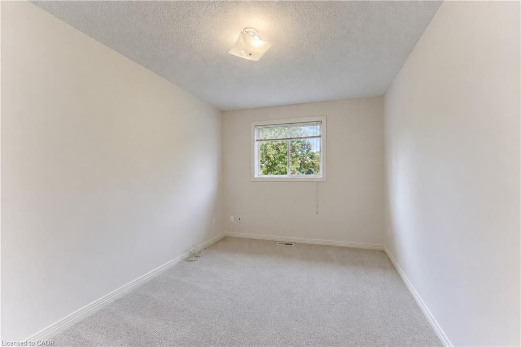 4-360 Cornridge Place Property Photo 19