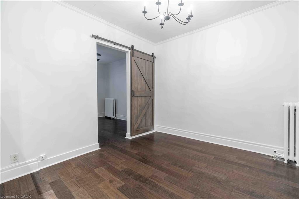 4-285 King Street W Property Photo 16