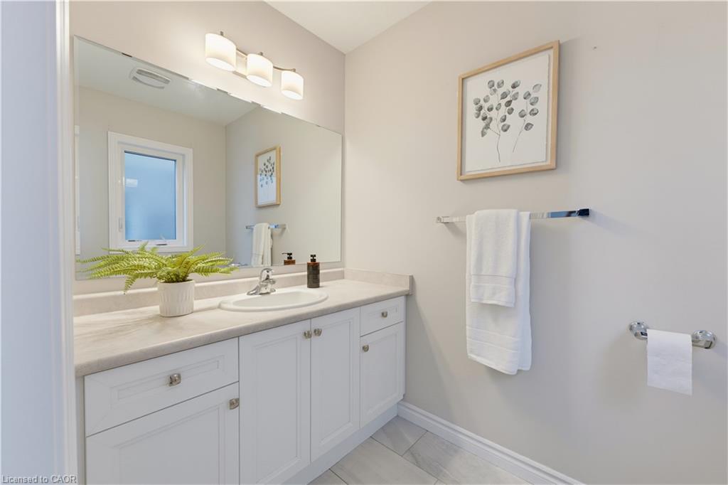 251 Cranbrook Street Property Photo 6