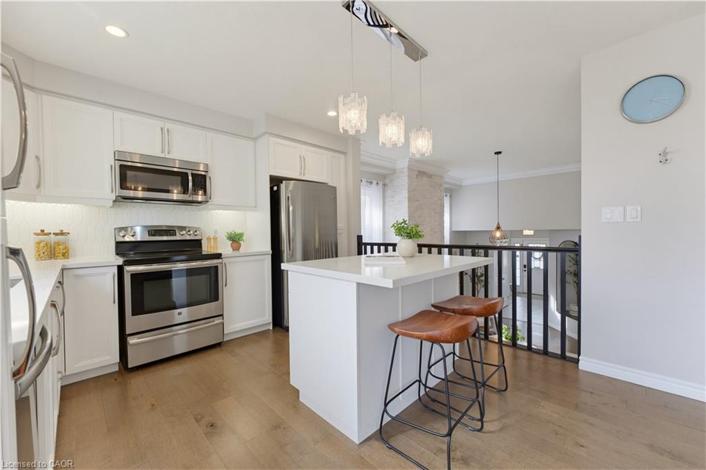 251 Cranbrook Street Property Photo 8