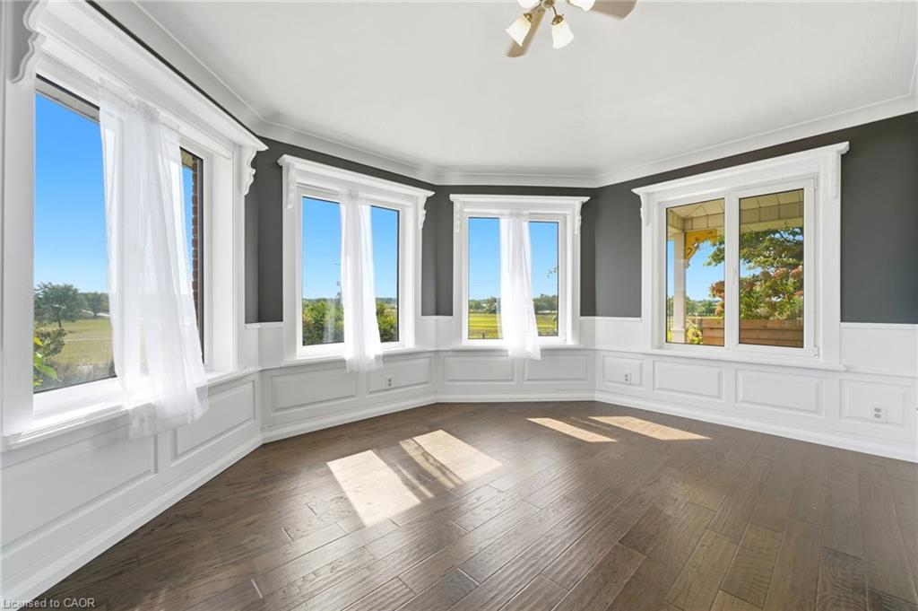 119 2nd Line Property Photo 3