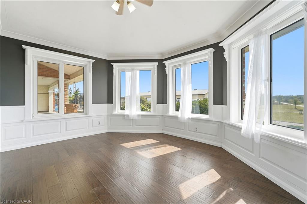 119 2nd Line Property Photo 4