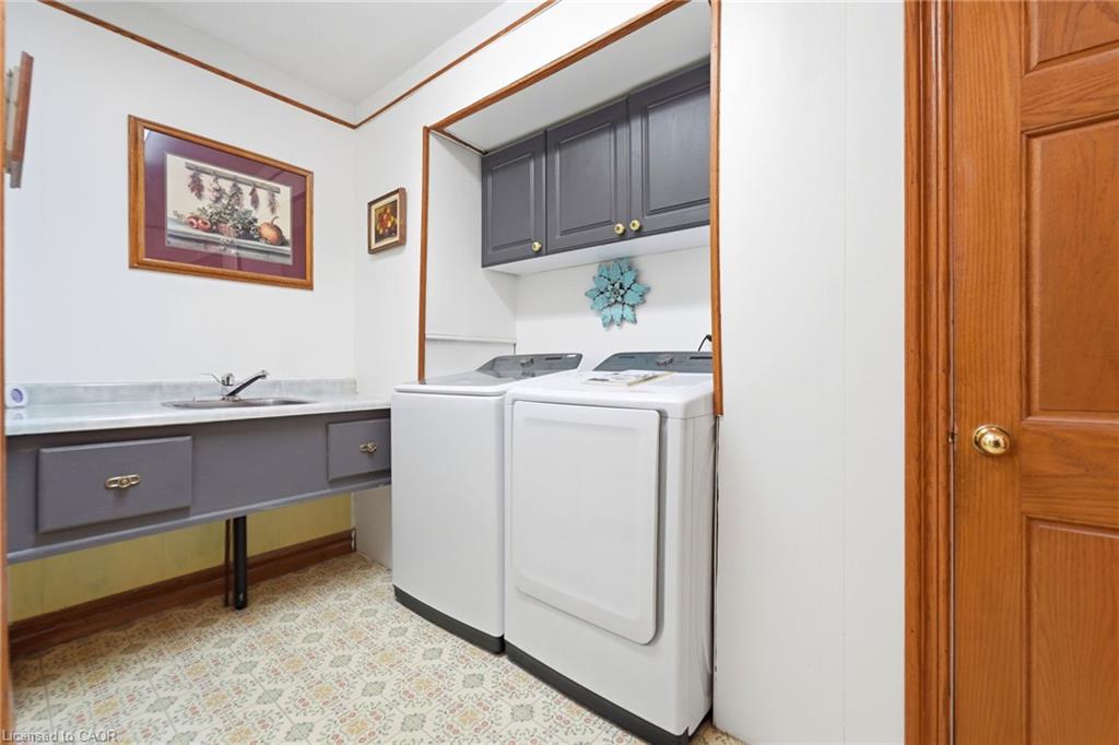 119 2nd Line Property Photo 11