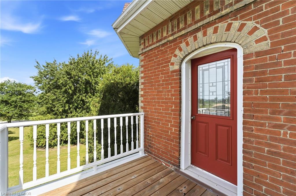 119 2nd Line Property Photo 24