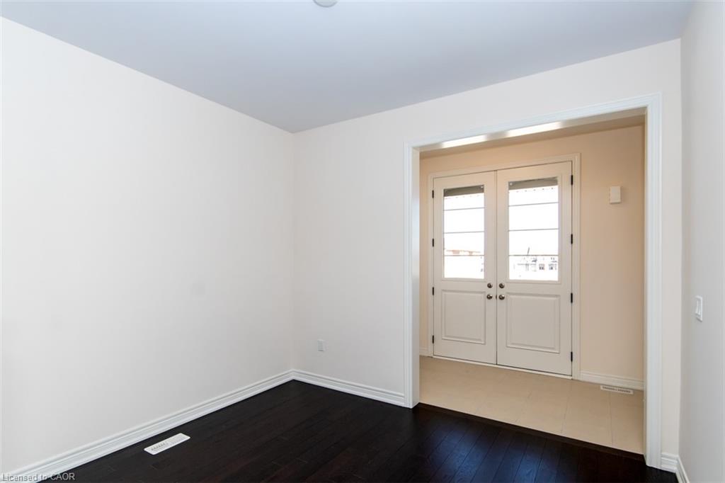14 Cooley Grove Property Photo 6