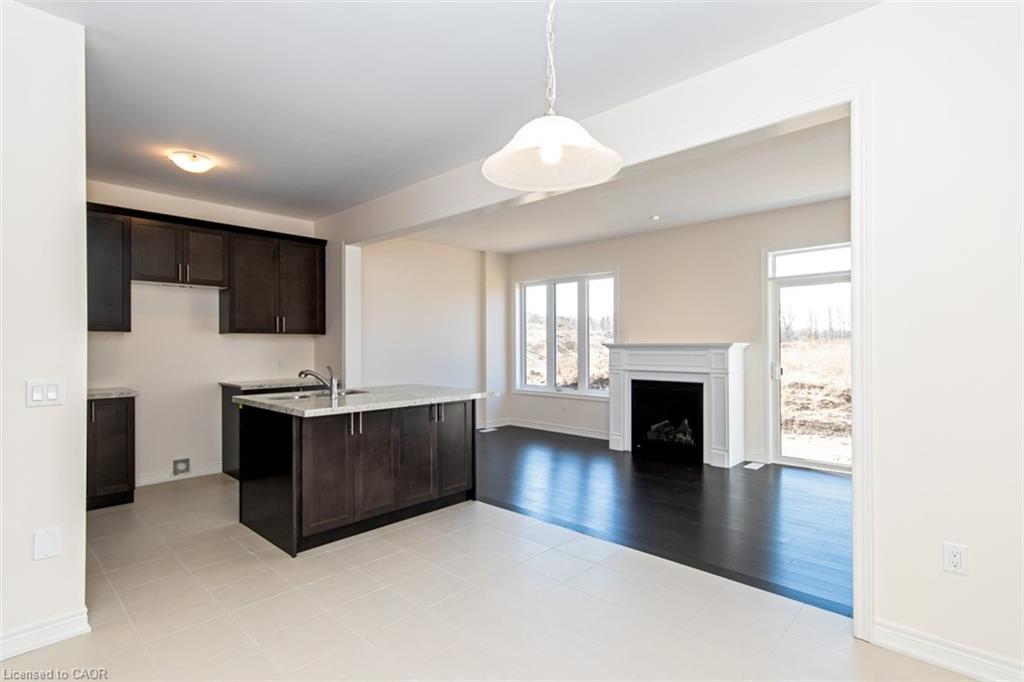 14 Cooley Grove Property Photo 10