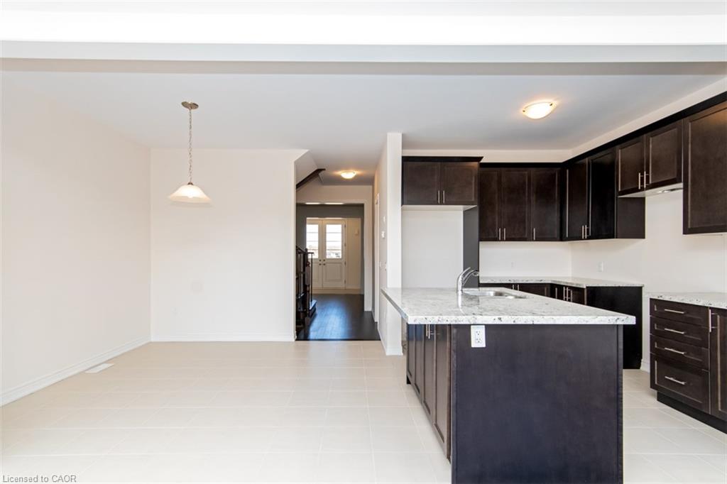 14 Cooley Grove Property Photo 14