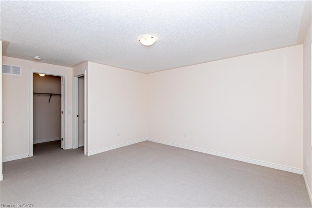 14 Cooley Grove Property Photo 29