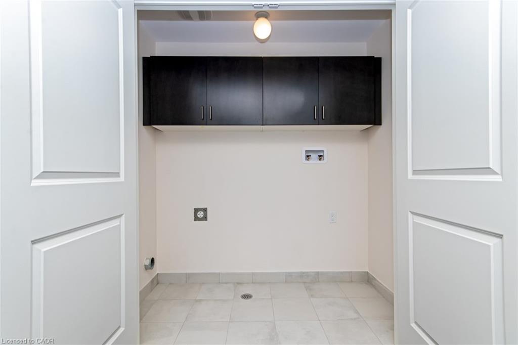 14 Cooley Grove Property Photo 31