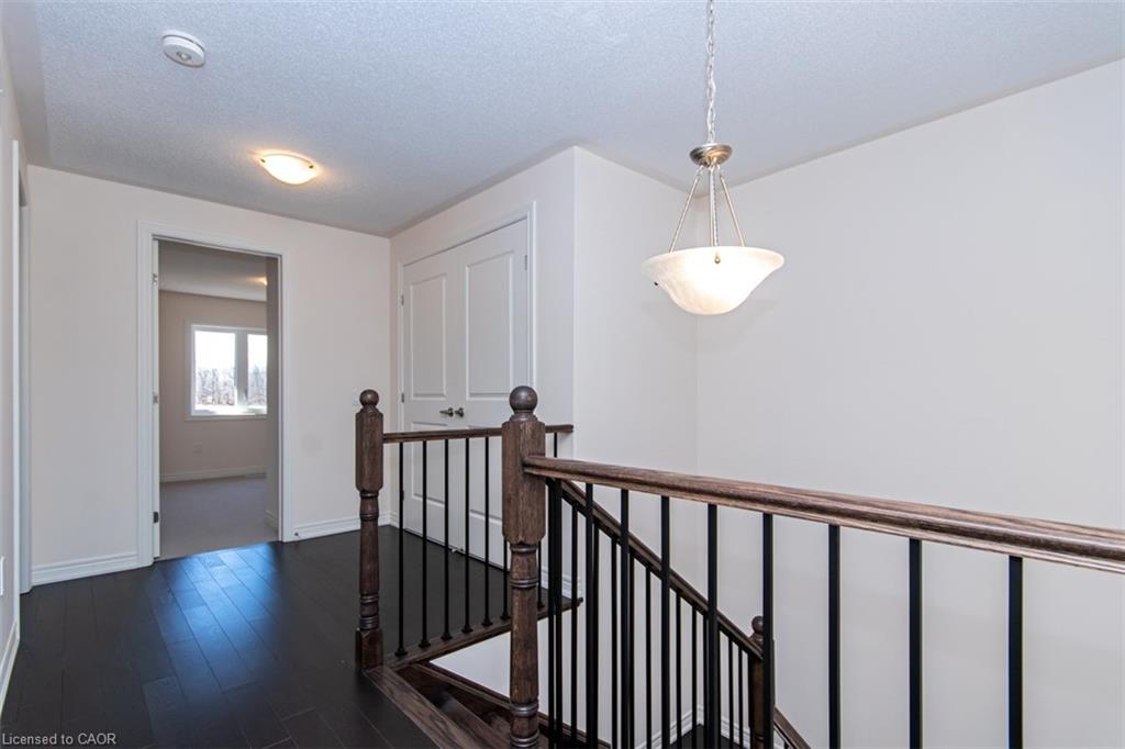 14 Cooley Grove Property Photo 32