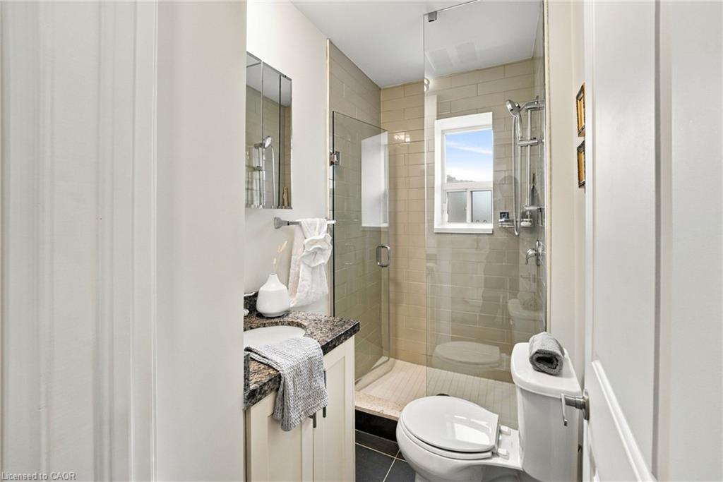 303-350 Concession Street Property Photo 41