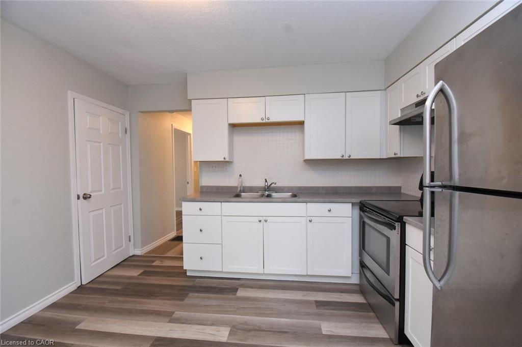 58 Wellington Street Property Photo 12