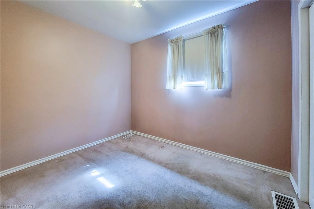 137 East 16th Street Property Photo 23