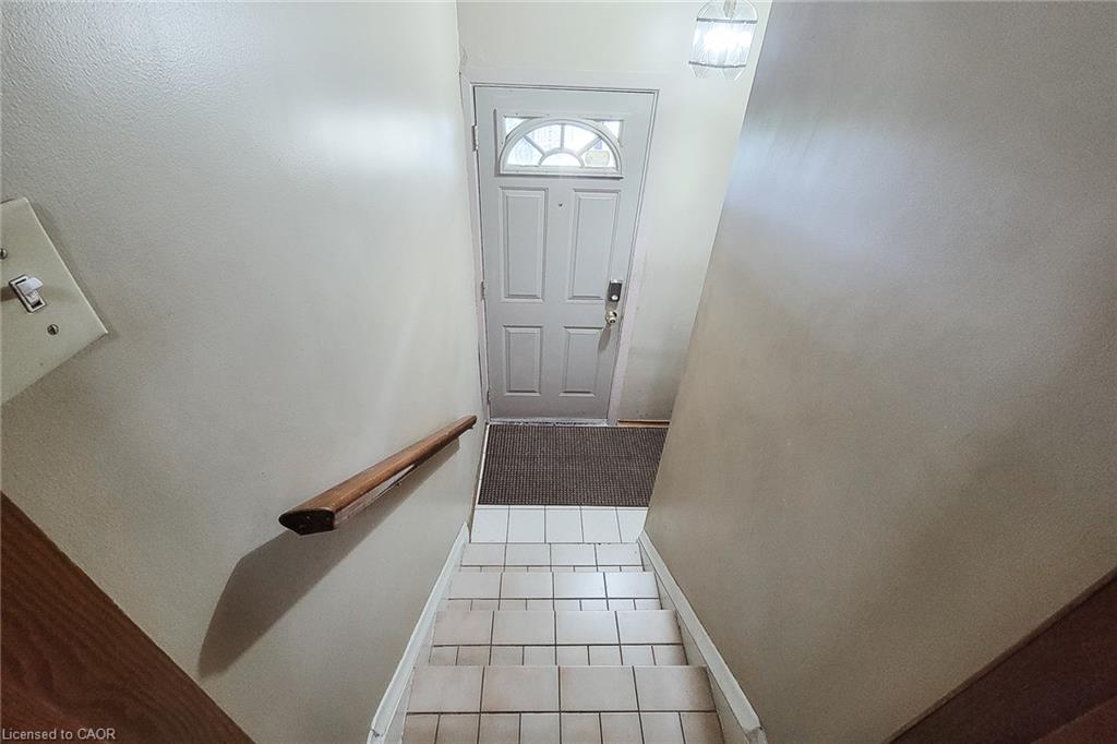 137 East 16th Street Property Photo 29