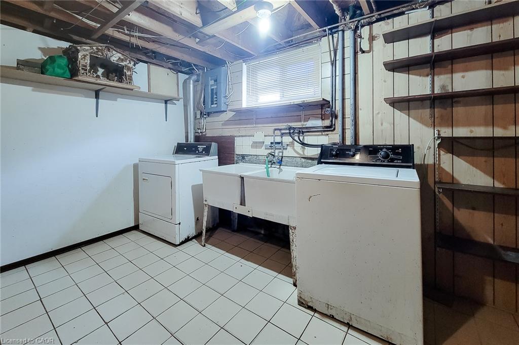 137 East 16th Street Property Photo 37