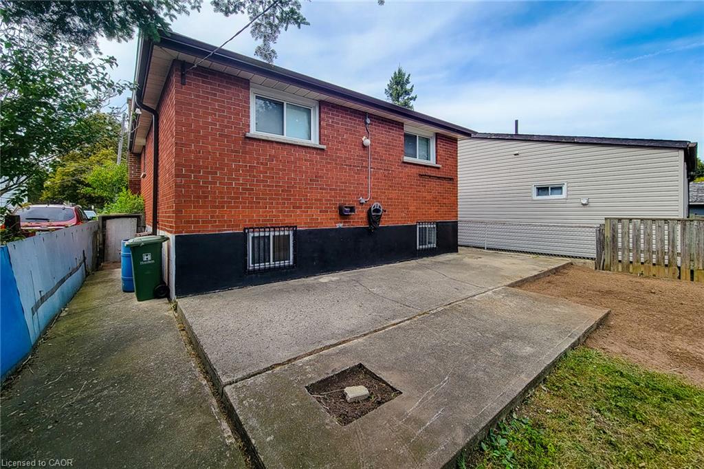 137 East 16th Street Property Photo 42