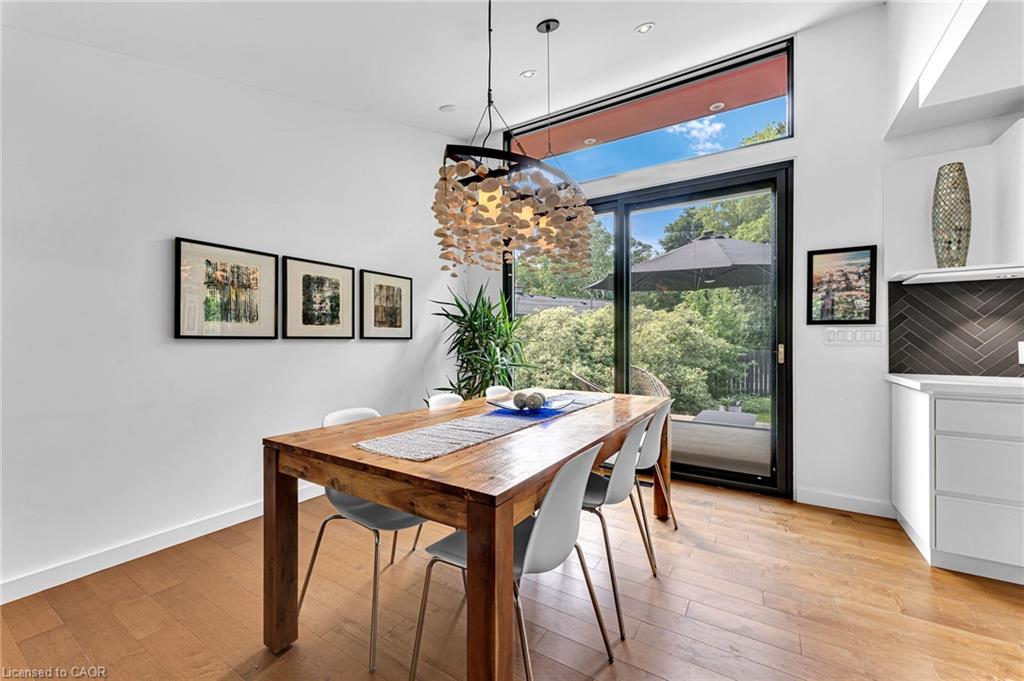 368 Philip Place Property Photo 10