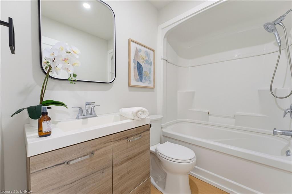 115 Evelyn Street Property Photo 11