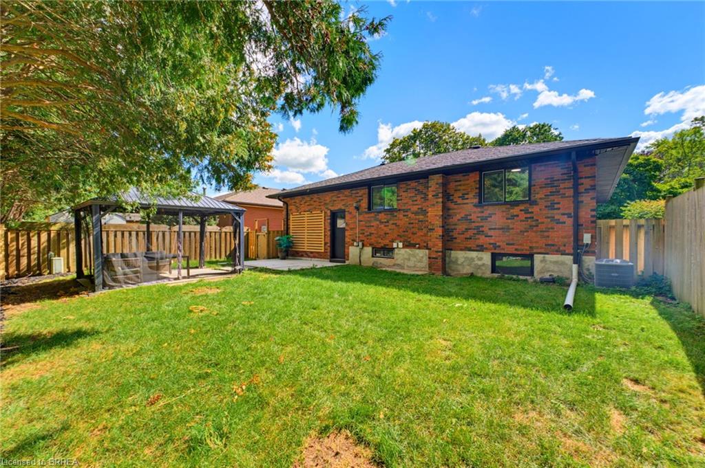 115 Evelyn Street Property Photo 22