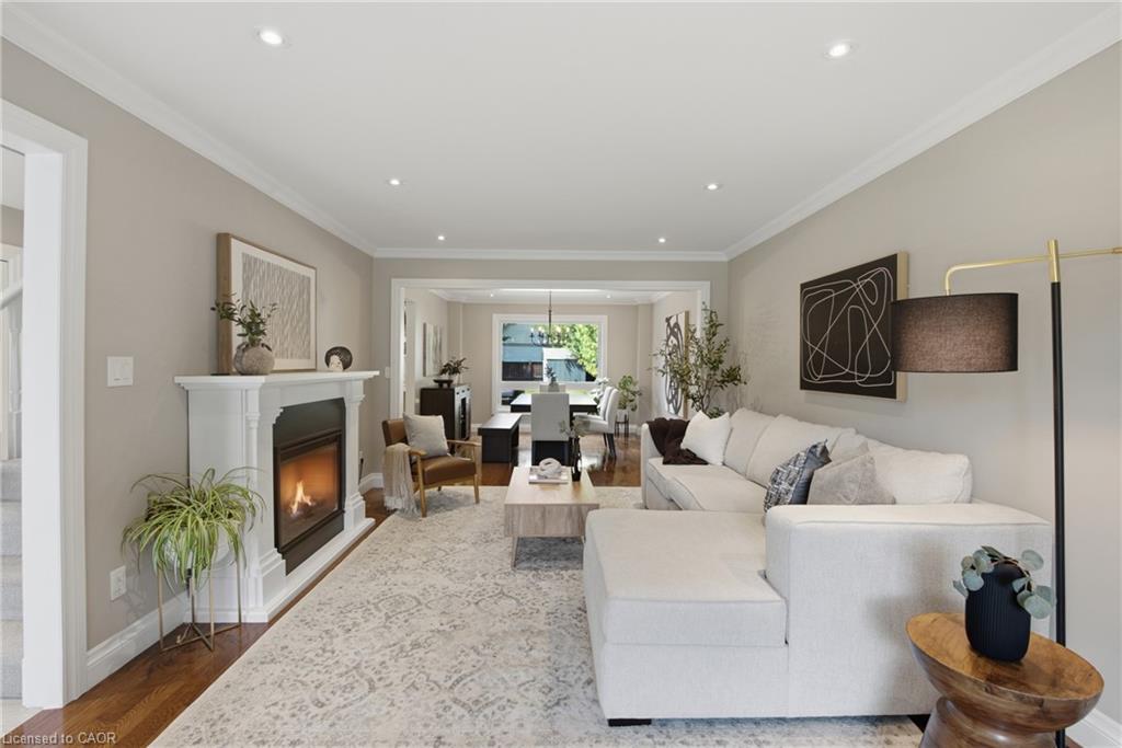 27 John Martin Crescent Property Photo 7