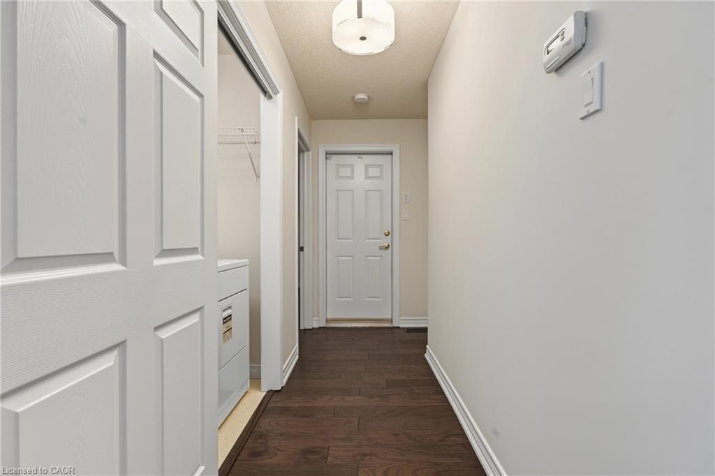 4-173 Wilson Street W Property Photo 16