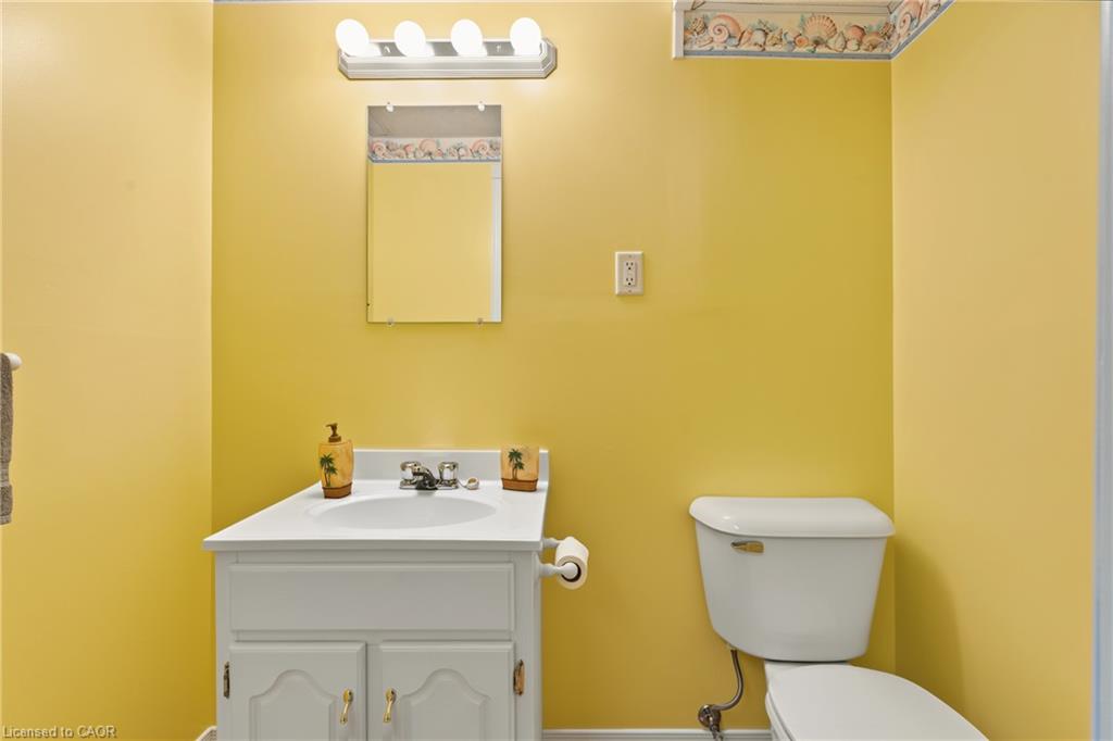 4-173 Wilson Street W Property Photo 28