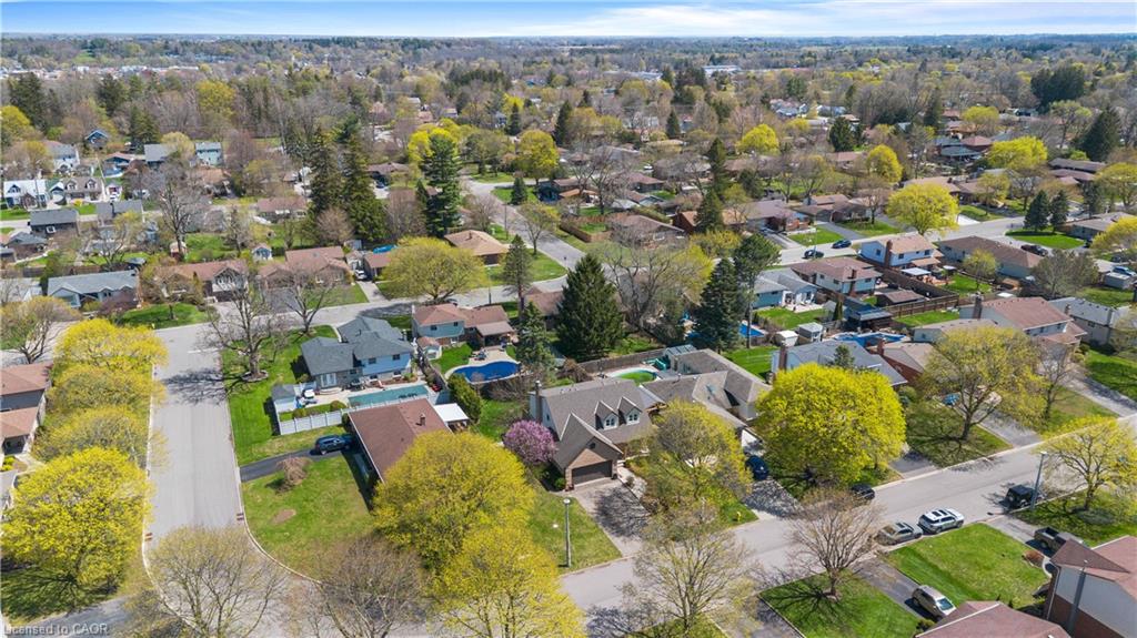 10 Atwood Crescent Property Photo 30