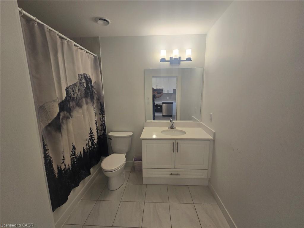 319-461 Green Road Property Photo 15