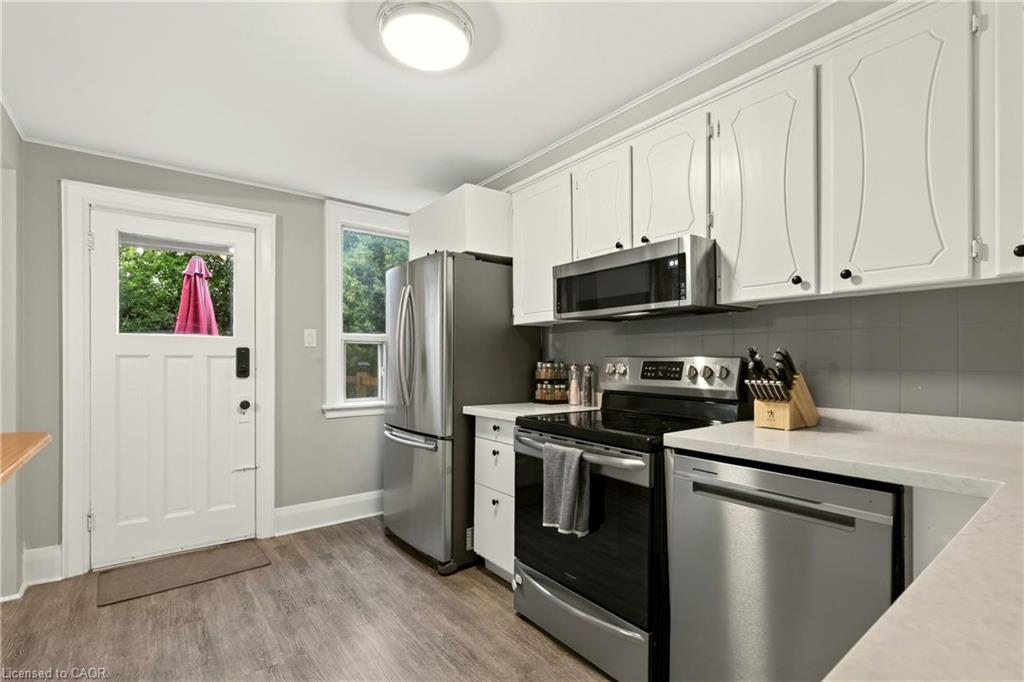 38 East 17th Street Property Photo 17