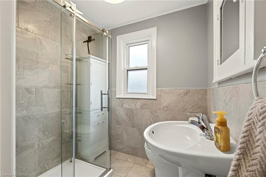 38 East 17th Street Property Photo 33