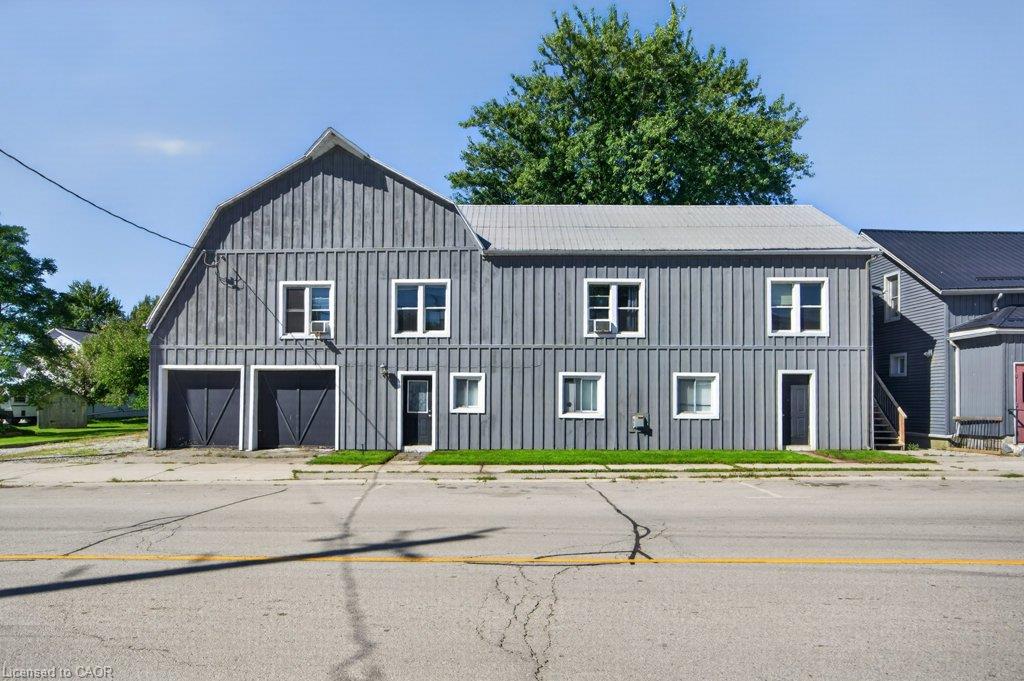 4 Erie Avenue Property Photo 2