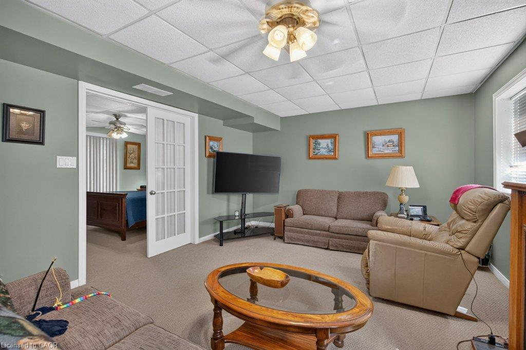 4 Erie Avenue Property Photo 10