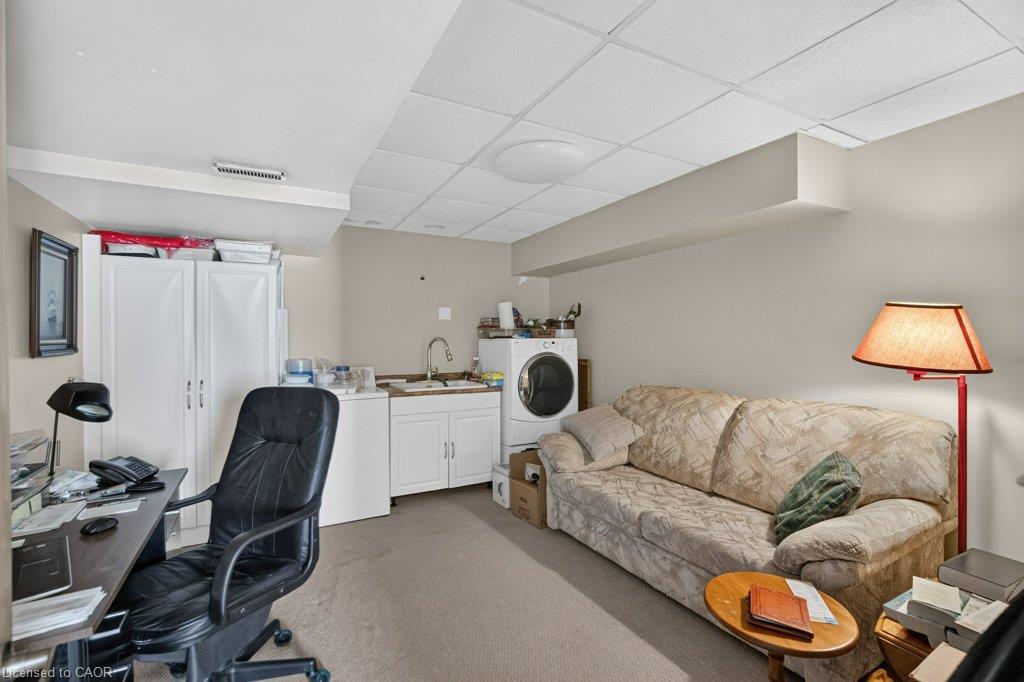 4 Erie Avenue Property Photo 15
