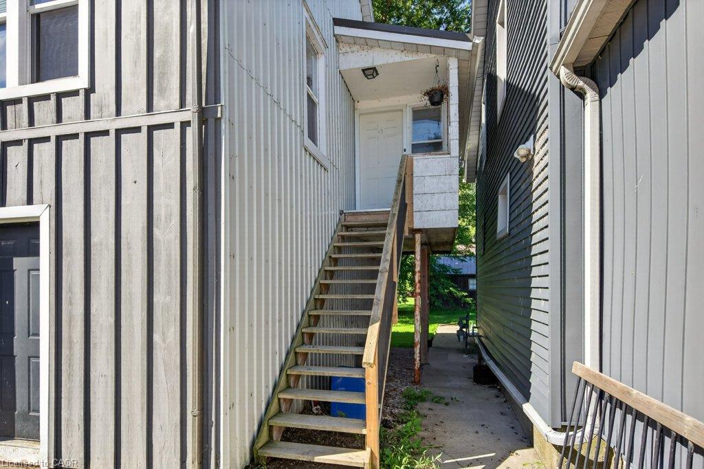 4 Erie Avenue Property Photo 17