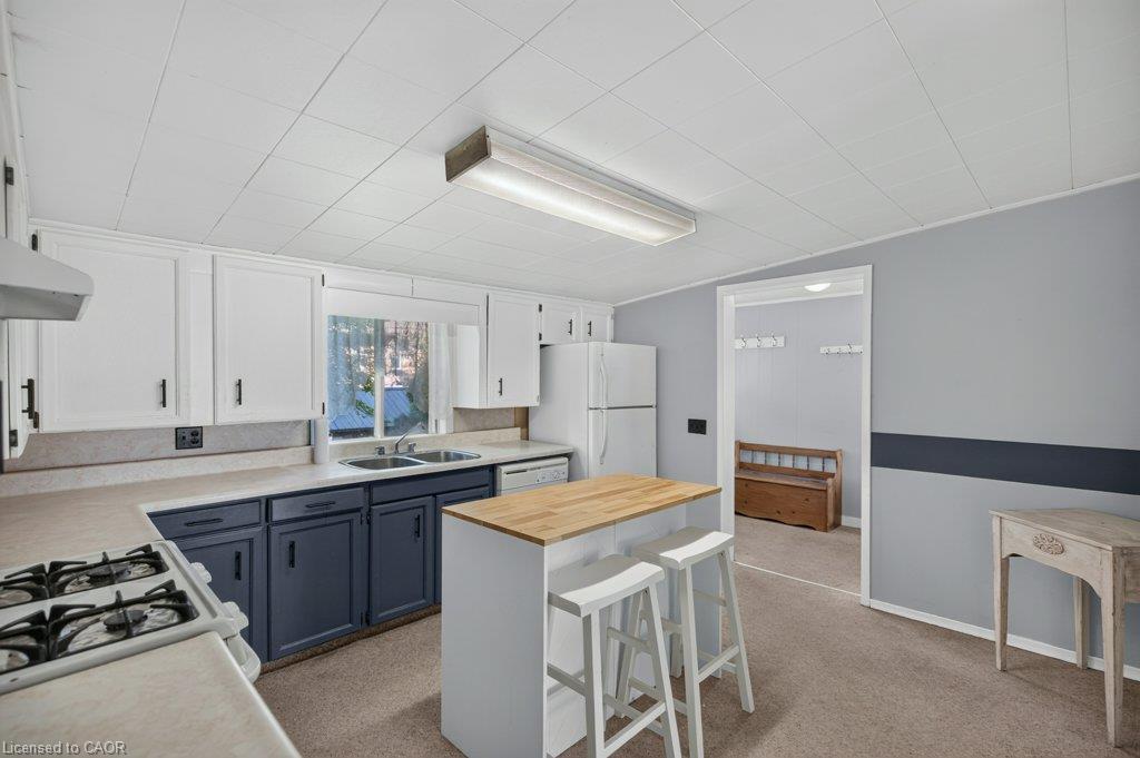 4 Erie Avenue Property Photo 21