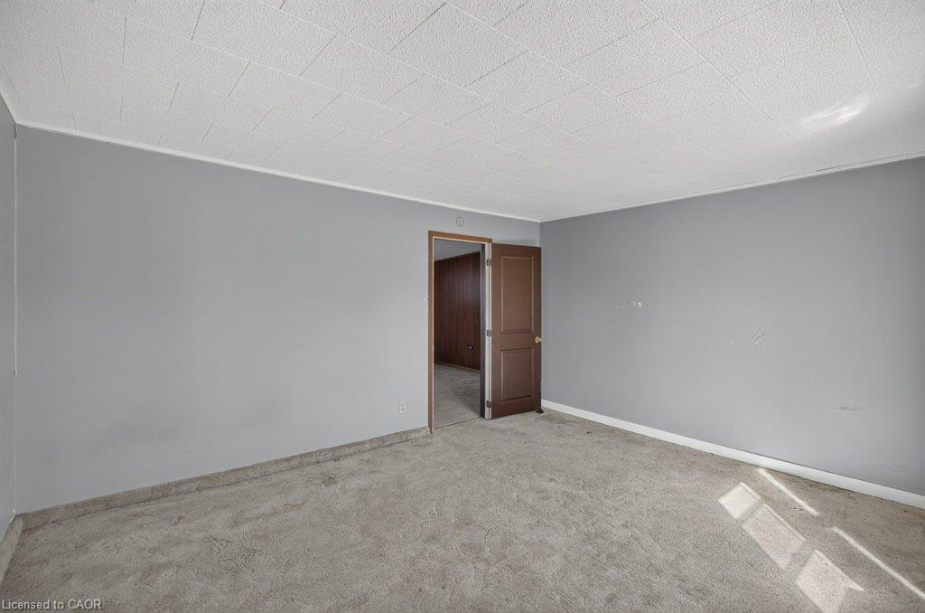 4 Erie Avenue Property Photo 28