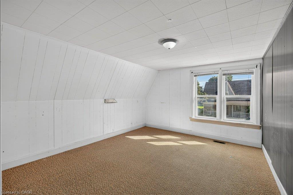 4 Erie Avenue Property Photo 29