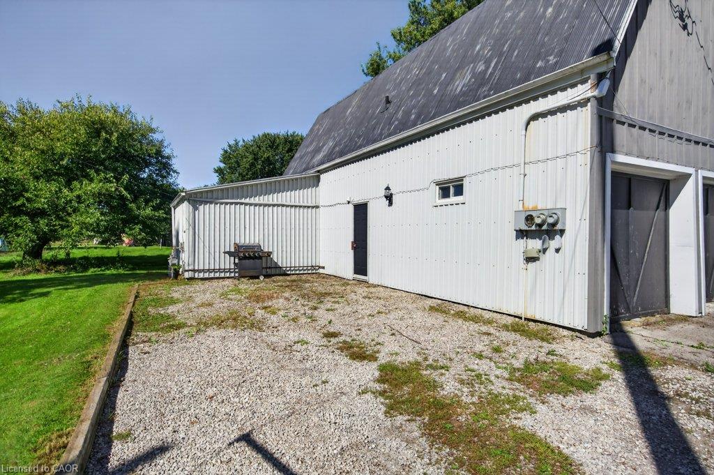 4 Erie Avenue Property Photo 43
