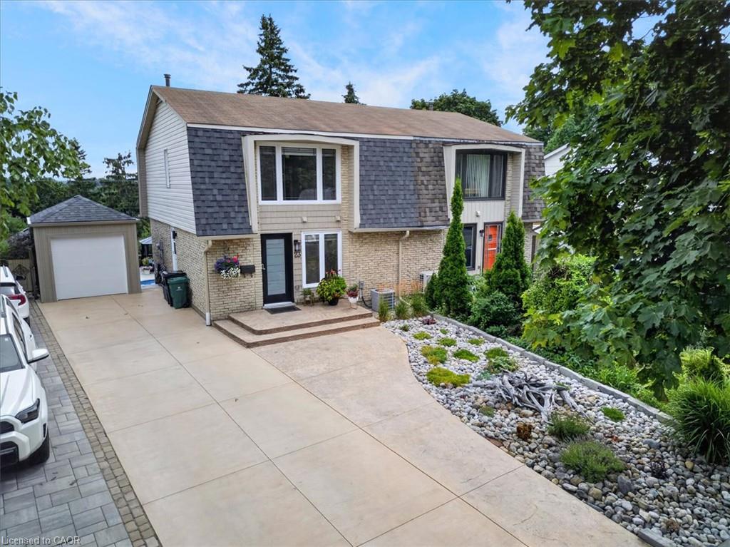 23 Briar Knoll Drive Property Photo 1