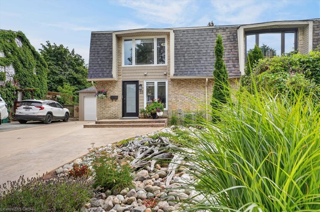23 Briar Knoll Drive Property Photo 2